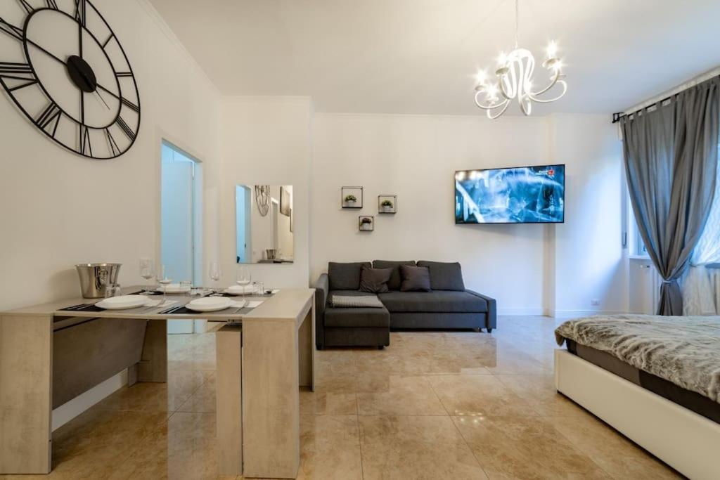San Babila - Luxury Milanese Apartment Εξωτερικό φωτογραφία