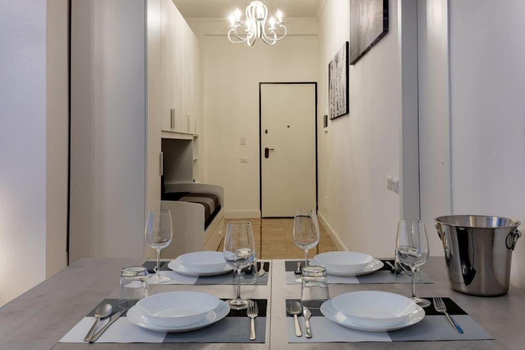 San Babila - Luxury Milanese Apartment Εξωτερικό φωτογραφία